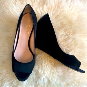 Kate Spade♠️ Radiant black satin wedge heel size 9